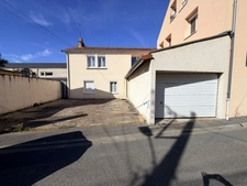 Loft contemporain au Mans – Pièce de vie 80 m² – 3 chambres – Terrasse – Garage