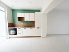 Maison entièrement rénovée - 3 chambres - Jardin plein sud - Saint-Pavin