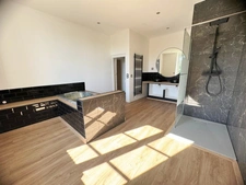 Maison à vendre 8 pièces  (72)