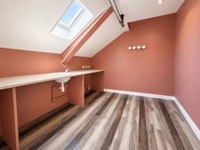 Loft contemporain au Mans – Pièce de vie 80 m² – 3 chambres – Terrasse – Garage