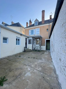 Maison à vendre 4 pièces TUFFE (72) à 10min de CONNERRE