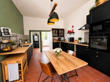 🏡 Maison de caractère – 6 chambres – Dépendance – Terrain arboré de 1 400 m²