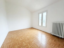 Maison entièrement rénovée - 3 chambres - Jardin plein sud - Saint-Pavin