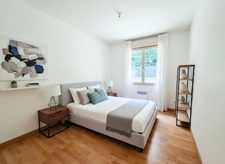 CONNERRÉ – Pavillon de plain-pied 3 chambres avec garage et jardin clos
