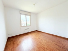 CONNERRÉ – Pavillon de plain-pied 3 chambres avec garage et jardin clos