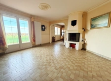 Maison avec grand terrain + 240 m² de dépendances — Idéal artisan / bricoleur — La Suze-sur-Sarthe