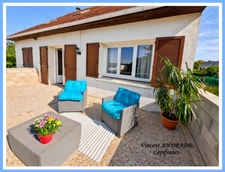 Maison traditionnelle 165 m² - 6 chambres - Sous-sol total 130 m² hauteur 2,42 m - Terrain 891 m²