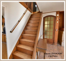Maison à vendre 4 chambres sous sol total terrain 802m²