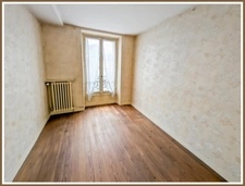 Maison à vendre 6 pièces centre de SAINT VRAIN (91) à rénover