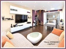 Maison familiale 3 chambres avec cour – Saint-Vrain centre