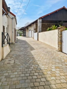 Local/bureau à vendre MAROLLES EN HUREPOIX (91)