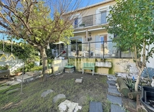 Maison avec garage et jardin - Beauvoisin