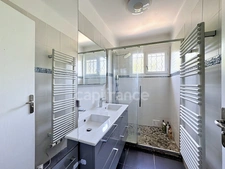 Maison à vendre 7 pièces  ()