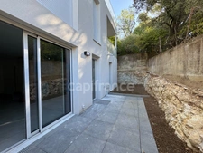 Appartement à vendre 4 pièces NIMES (30)