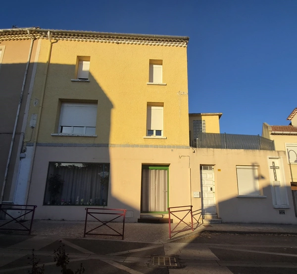 Immeuble à vendre SALINDRES (30)