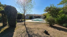Maison de plain pied à vendre 5 pièces avec piscine LE MARTINET (30)