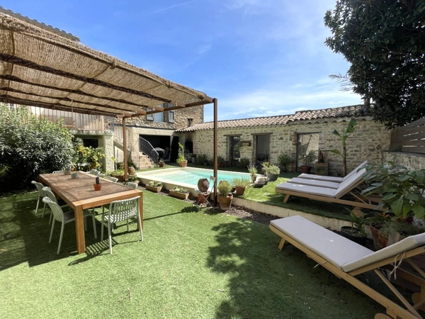 Propriete à vendre 11 pièces SAINT CHRISTOL LES ALES (30)