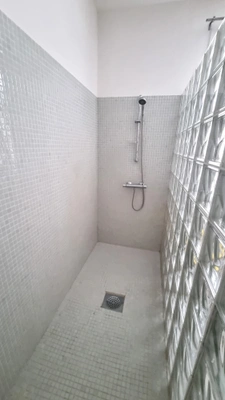 Maison à vendre 6 pièces BARJAC (30)