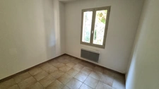 Maison avec 4 chambres et un bureau à UCHAUD (30)