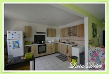 Appartement F4, LUMINEUX, STRATÉGIQUE & RENTABLE au Lamentin !