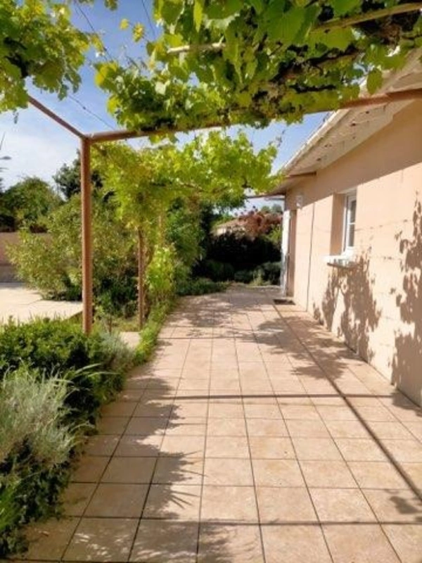  SANGUINET (40), belle maison de caractère de 205 m², 9 pièces avec appartement T2 indépendant, jardin et piscine