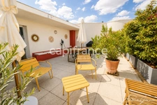 Bastide - Appartement de standing - 4 chambres - Terrasse - 2 stationnements