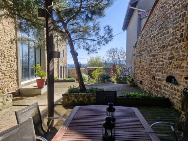 Ancienne ferme de 215m² à vendre 6 pièces SAINT VICTOR SUR LOIRE (42)
