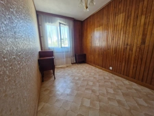 MAISON DE 100M² AVEC 4 CHAMBRES ET BEAU TERRAIN PLAT DE 1382M² ET POSSIBILITE DE DIVISION PARCELLAIRE SUR SECTEUR TRES CALME A UNIEUX