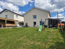 MAISON DE 124M² AVEC 5 CHAMBRES SUR TOP SECTEUR UNIEUX ET BEAU TERRAIN PLAT PISCINABLE DE 971M²