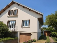 Rare à la vente : maison de type 8 à Perrigny-lès-Dijon, composée de deux logements communicants
