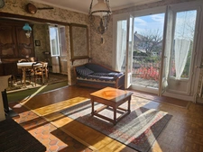 Family T8 house with great potential – Two adjoining dwellings on the outskirts of Dijon.