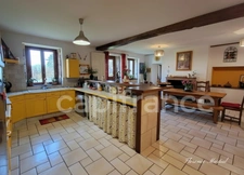 Maison en Pierre de 177 m2 - Un cocon chaleureux à Gevrey-Chambertin, entre charme, nature et convivialité.