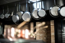 A saisir : Fonds de commerce Restaurant traditionnel/ bistrot / brasserie Licence IV à vendre La Rochelle périphérie avec parking privatif
