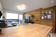 À VENDRE – Appartement 2 pièces rénové avec terrasse pour habiter ou investisseur– Centre-ville de Thônes (74230)