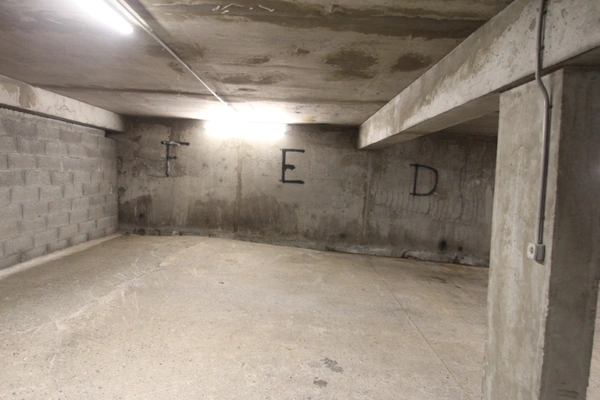 PLACE DE PARKING COUVERTE à vendre MANIGOD (74)