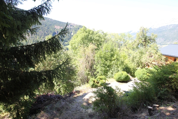 À vendre - Authentique ferme de 270 m2 sur les hauteurs de Saint Jean-de-Sixt