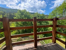 Jolie Maison Atypique avec grand terrain 5000m² – CHARENS (DIOIS)