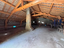 Maison de campagne indépendante à restaurer – Grimone (26)