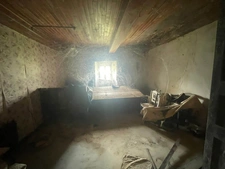 Maison de campagne indépendante à restaurer – Grimone (26)
