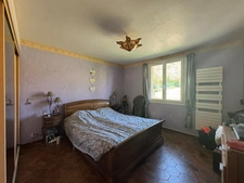 Maison jumelée 141 m² – Piscine – Grand terrain – Excellent DPE B – La Bâtie-Montsaléon