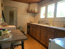 Une villa pleine de charme à Aspres-sur-Buëch, avec studio indépendant et grand jardin