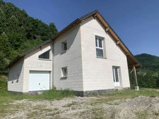 Maison à terminer – Vue imprenable et nature préservée à Lus-la-Croix-Haute