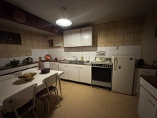 Grande maison de village indépendante à rénover – 257 m² – Fort potentiel – Saint-Julien-en-Beauchêne