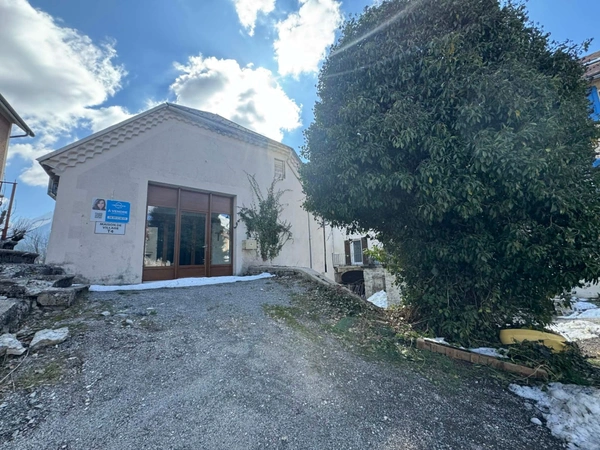 À vendre – Maison de village 116m² habitables – Lus-la-Croix-Haute (26620)