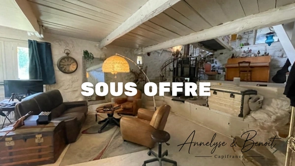Propriété en pierres avec 2 maisons et 3 hectares de terrain – La Piarre (05)