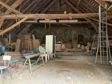 Bâtisse à rénover – LUS-LA-CROIX-HAUTE (Hameau Les Corréardes) 80 m² habitables + grande grange 140 m² + dépendances