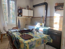 Maison familiale à vendre 7 pièces - VEYNES (05)