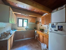 Jolie Maison Atypique avec grand terrain 5000m² – CHARENS (DIOIS)