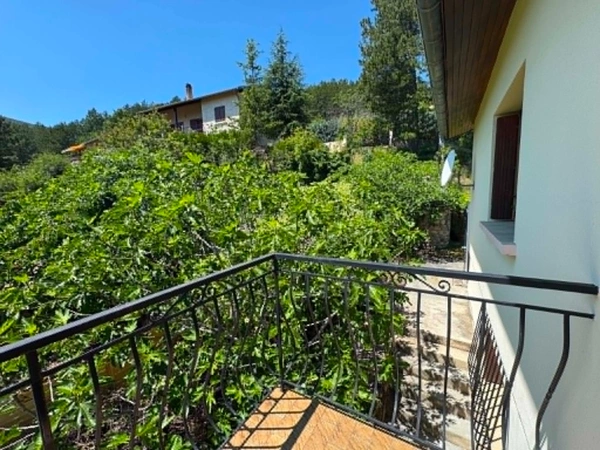 Grande maison familiale 170 m² avec terrain constructible – Serres (05)