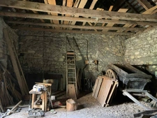 À vendre – Corps de ferme mitoyen à rénover – Lus-la-Croix-Haute (26620)